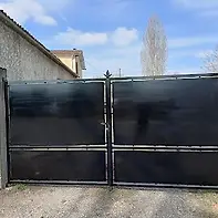 Empty image
