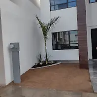 Empty image
