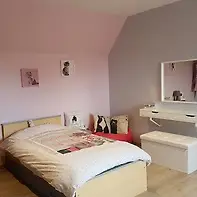 Empty image