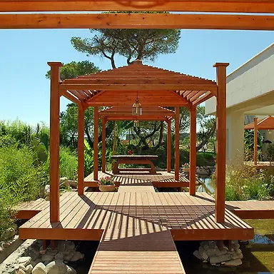 Outdoor decking & Pergolas