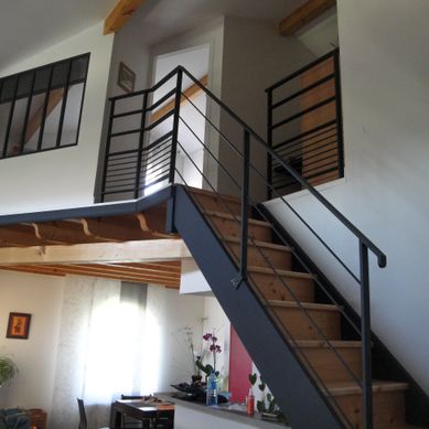 Aménagement d'une mezzanine à Pomeys (69)