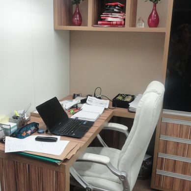 ESCRITÓRIO DE ADVOCACIA - SALA DE TRABALHO
