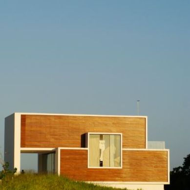 Casa Bromélia