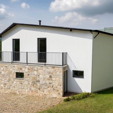 VP02 House