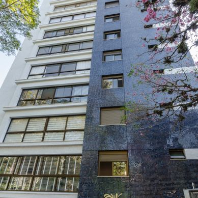 EDIFÍCIO TRIADE DAS AGUAS