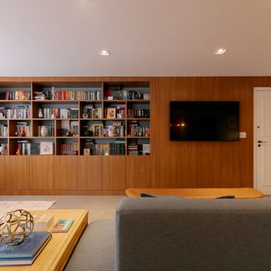 Biblioteca em apartamento