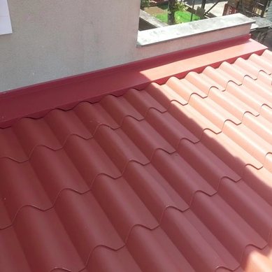 Rufo de parede moldado pré pintado