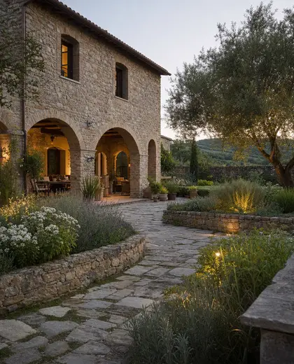 rustic building — garden (space)