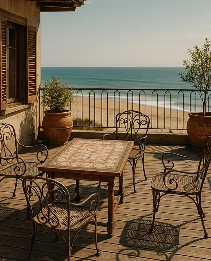 vintage penthouse — terrace (beach)