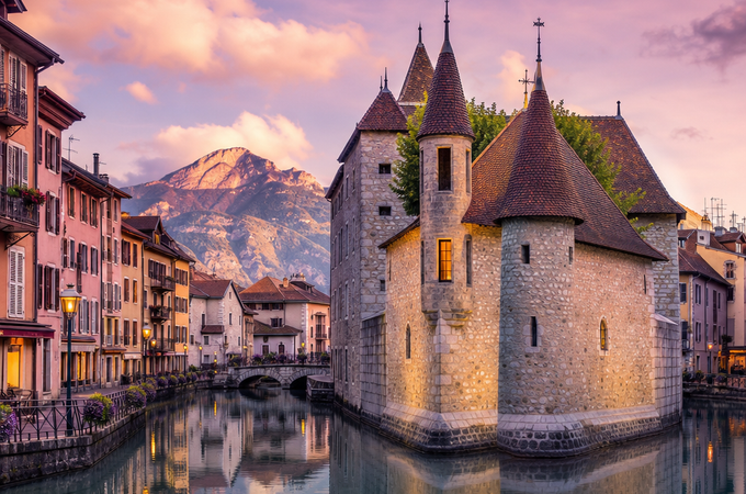 Annecy : une ville de caractère pour concevoir, rénover et construire